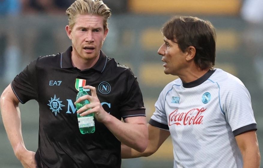 De Bruyne chỉ trích Conte không tận dụng được thế mạnh sáng tạo của anh